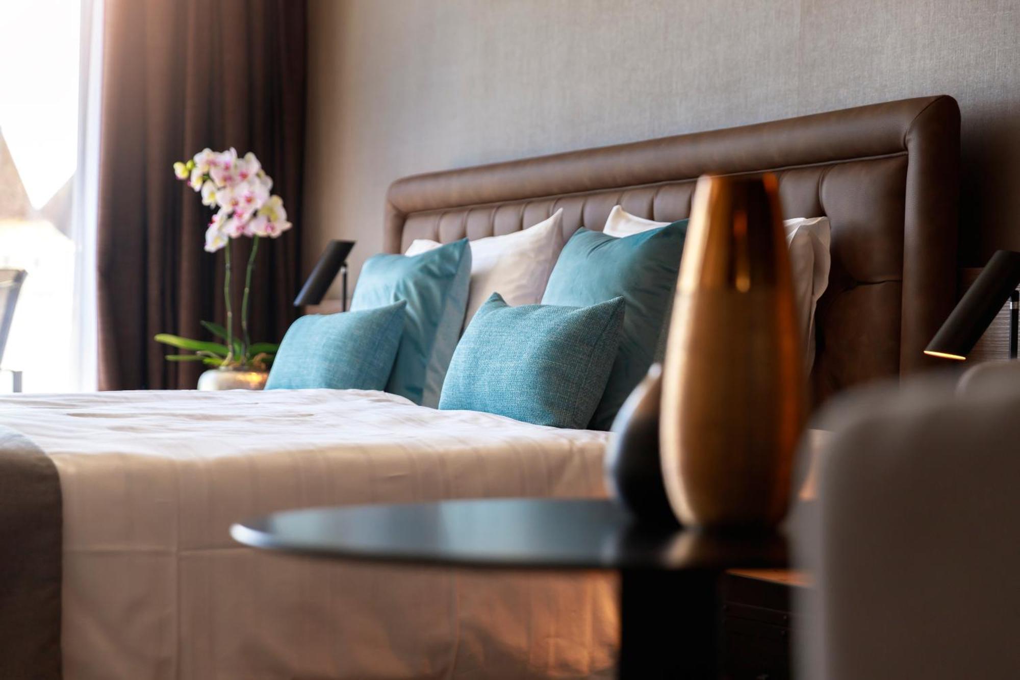 Ambassador Boutique Hotel Nyon Kültér fotó